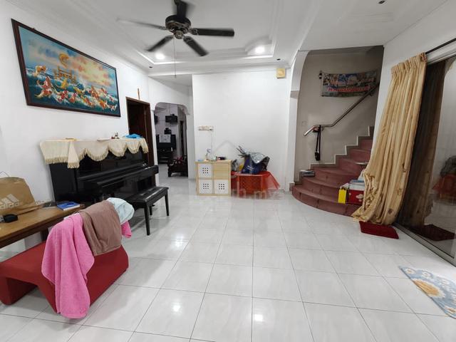 Double Storey Terrace House For Rent @ Taman Mewah Kulai 1