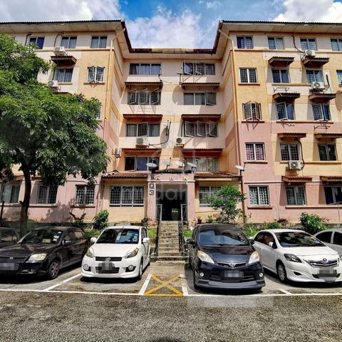 saujana apartment 1