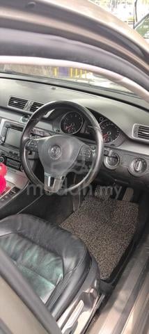 Volkswagen Passat - photo 3 of 4