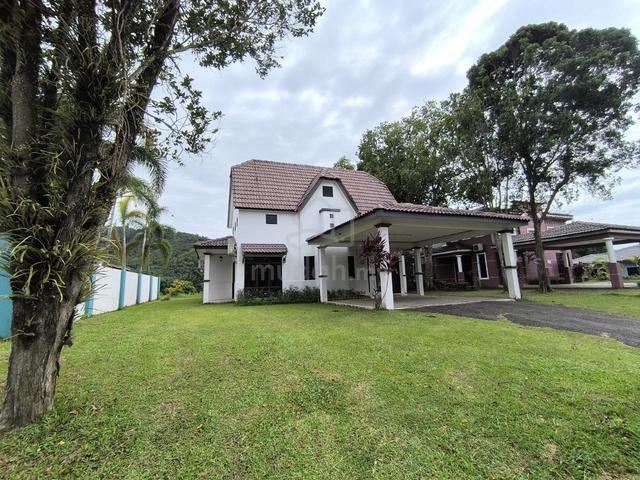 PRICE DROP! Bungalow With Private Pool @ A’Famosa Resort, Melaka 1