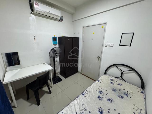 Centrestage Single Room Mix Gender Unit @ PJ Section 13 For Rent 1