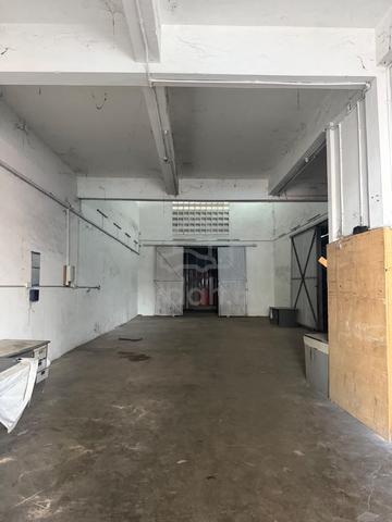 Double Storey Semi D Factory For Rent at Pending Industrial Estate 1