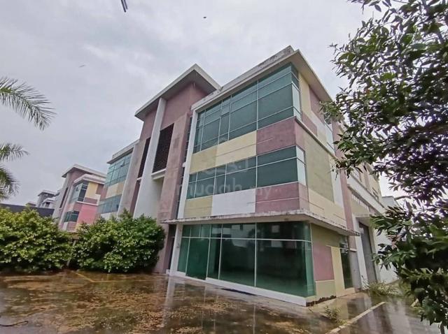 Perindustrian Silc 2.5 Storey Semi Detached Factory Gelang Patah Johor 1