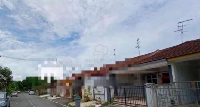 Skudai Taman Pulai Emas Jalan Pulai Indah Single Storey Terrace House 1