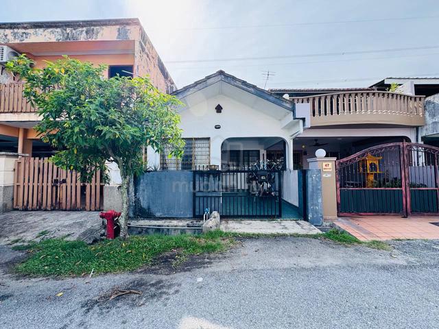 FLEXIBLE DEPOSIT + RENOVATED - 2 Storey Low Cos Taman Selayang Utama 1