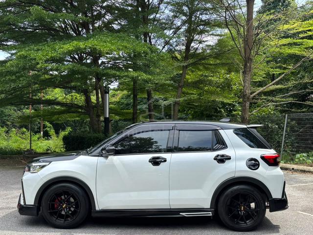 Perodua ATIVA 1.0 AV (A) UNDER PERODUA WARRANTY - 5