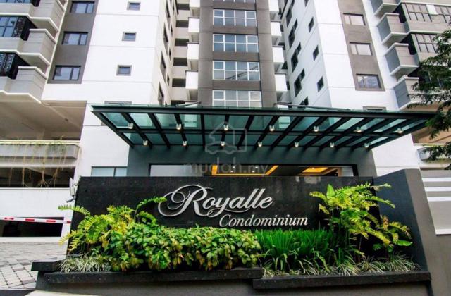 Royalle Condominium 1