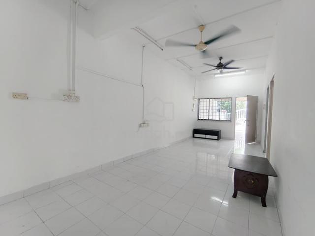 Jln Penyiaran @ Tmn Universiti Skudai with Aircon Tabletop Heater 1