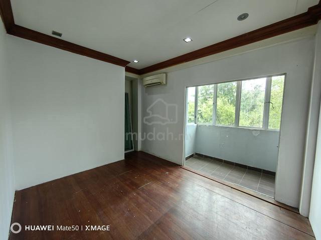 Seri Borneo Kondominium 5