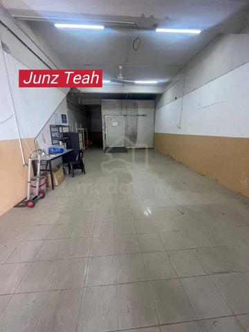 Ground Floor Commercial Unit For Rent 1