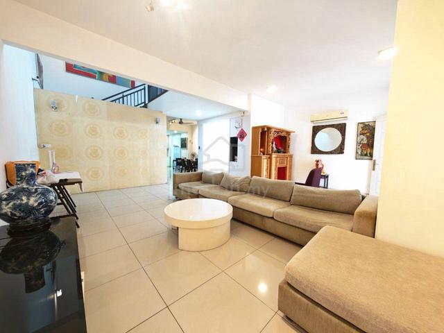 Double Storey Cluster Corner Lot Taman Gaya 5 A, Ulu Tiram Johor 1