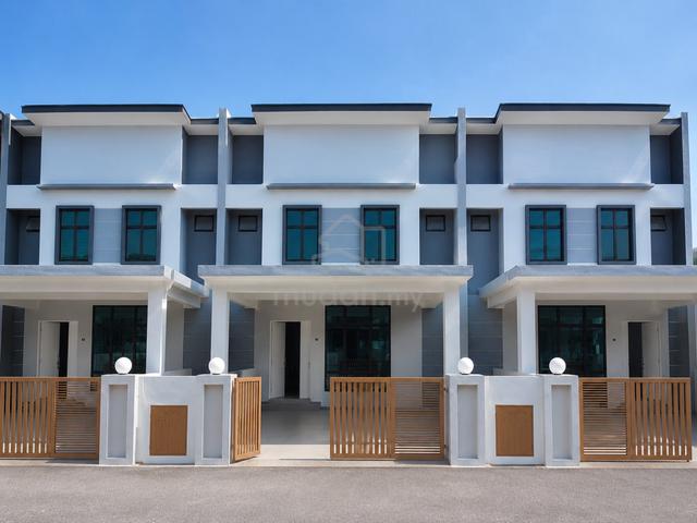 Gated Guarded 2 Storey Taman Ozana Residence Ayer Keroh, Bukit Beruang 1