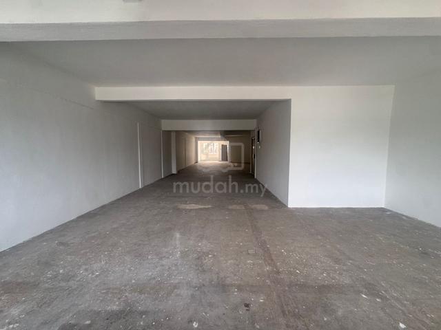 WAY BELOW MARKET shop all rent Kinrara Bandar Puteri near KL Puchong 1