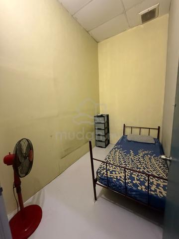 Bilik Sewa Johor Bahru / Uptown Pandan 1