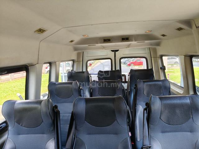 2019 Maxus V80 2.5 (M) Window Van 12 Seat - 5
