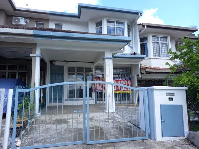 Taman Puncak Jalil dengan komuniti hebat berpagar & dikawal 24/7 1