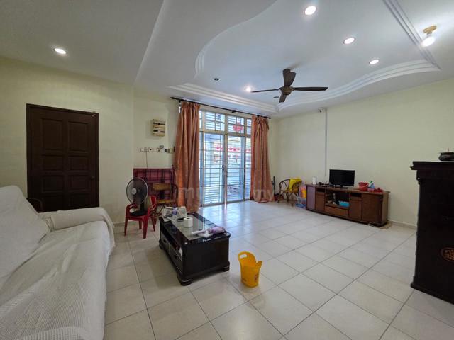 Below Market value! Renovated 2 storey Semabok Perdana ujong pasir 1