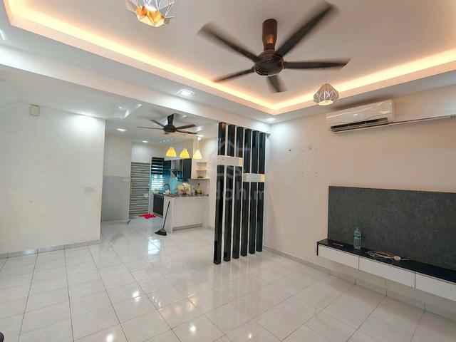 [ BELOW MARKET ] Double Storey, The Palm, HillPark Puncak Alam 1