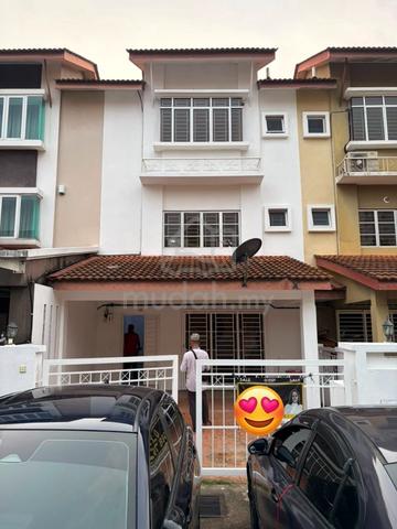 2.5 Storey 20x65 Taman Kosas Ampang with 5 Rooms 1