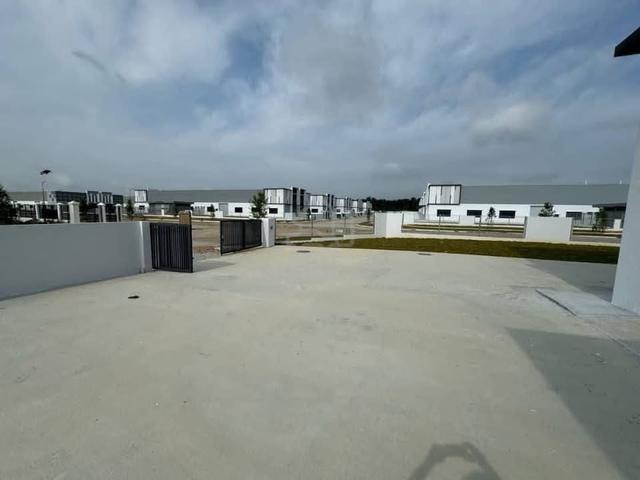Eco Business Park 1 Phase 3 60x120 Single Storey Cluster Factory Sale 1
