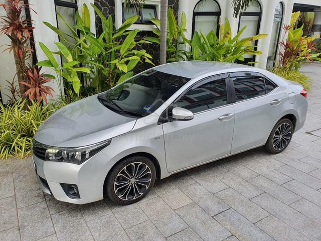 2015 Toyota COROLLA ALTIS 1.8 A LIKE NEW NOSMOKING - 4