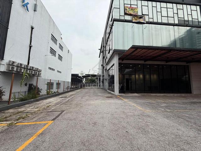 Limited 3.5 Storey Semi-D Commercial Factory Hicom Glenmarie Shah alam 1