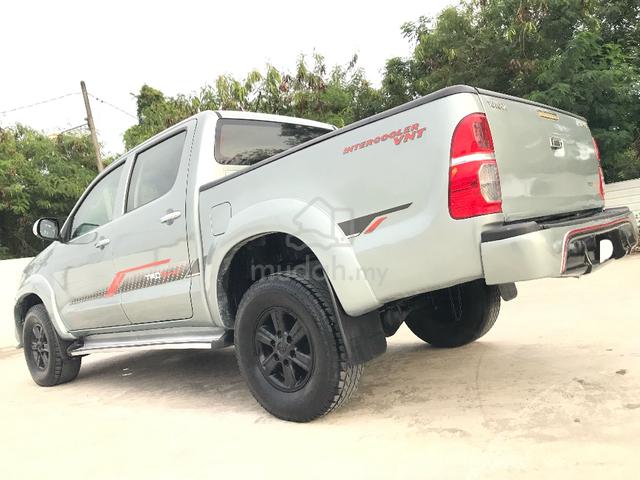 Toyota HILUX 2.5 G TRD(A)LEATHER SEAT/TRD BODYKIT - 4