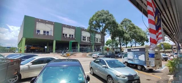Skudai Ungku Tun Aminah @ Jalan Nakhoda High Traffic Shop Lot 1