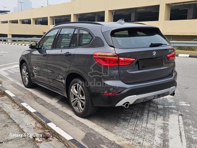 2017 BMW X1 2.0 sDrive20i R/Cam / Keyless Entry - 5
