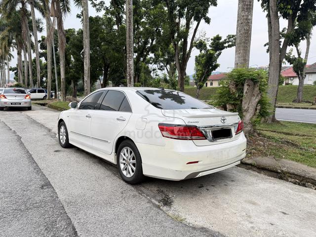 2010 Toyota CAMRY 2.0 G FACELIFT (A) Direct Owner - 2