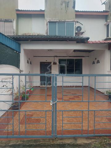 Double Stry House for Rent. Tmn Scientex masai (no agent/direct owner) 1