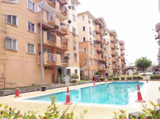 Casa Ria Apartment, Bandar Country Homes 1