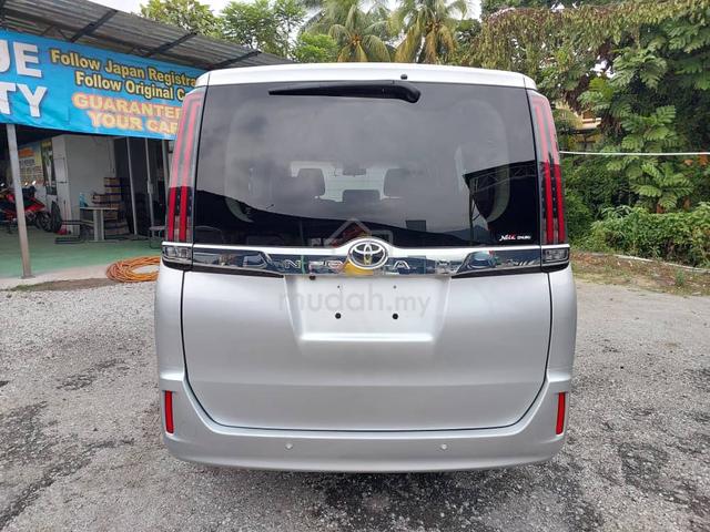 2021 Toyota voxy NOAH 2.0 auto start - 5