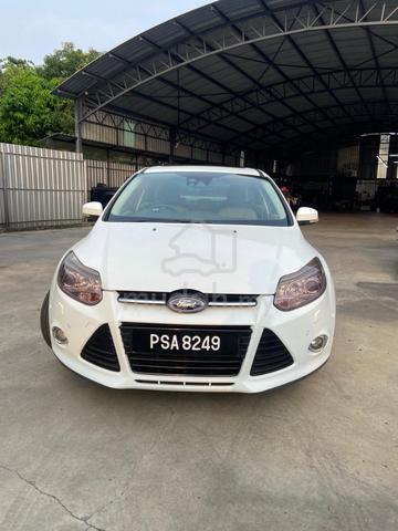 2012 Ford FOCUS 2.0 GHIA FACELIFT (A) - 3