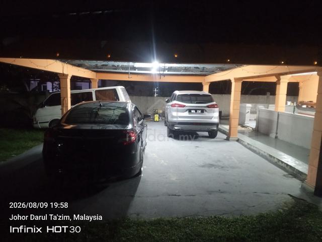 rumah dan tanah untuk dijual  1