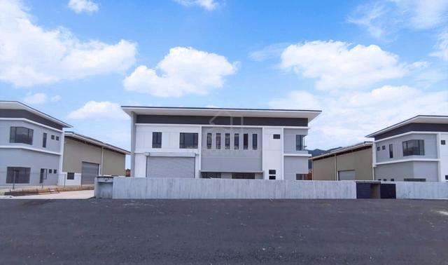 [ MURAH SEMI-D FACTORY ] Gated & Guarded Seremban,Senawang,Seremban 2 1