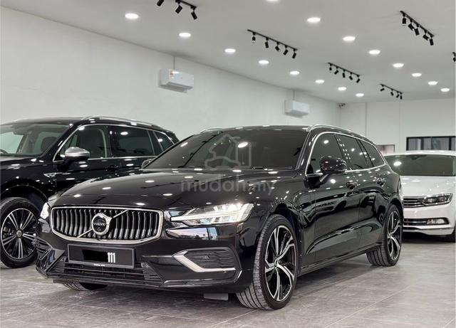 2023 Volvo V60 2.0 Turbocharged T8 Ultimate WAGON - 1