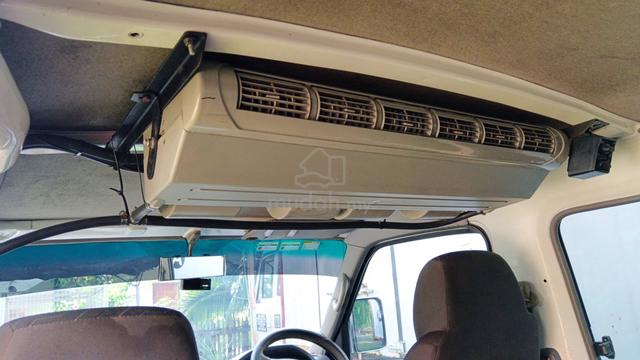 2012 Nissan URVAN 3.0 WINDOW VAN (M) - 5