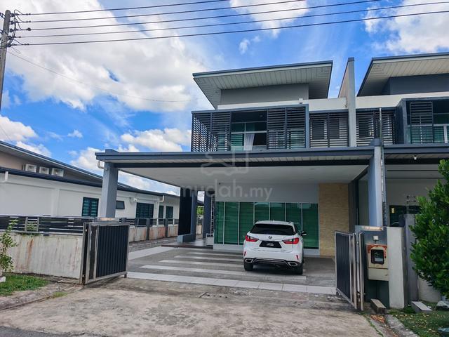 Modern Semi Detached House at Stutong near Aeroville For Rent! 1