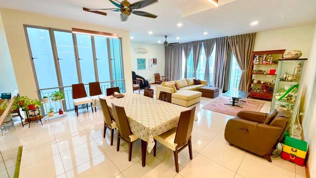TERMURAH RENOVATED 3 Storey Jln Schuman Symphony Hills Cyberjaya 1