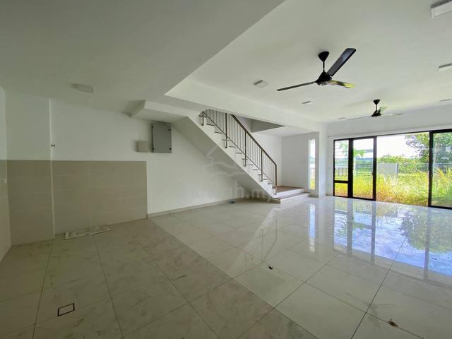 [DUAL FRONTAGE | 20X80] Elmina Valley 2 facing Elmina Lake 1