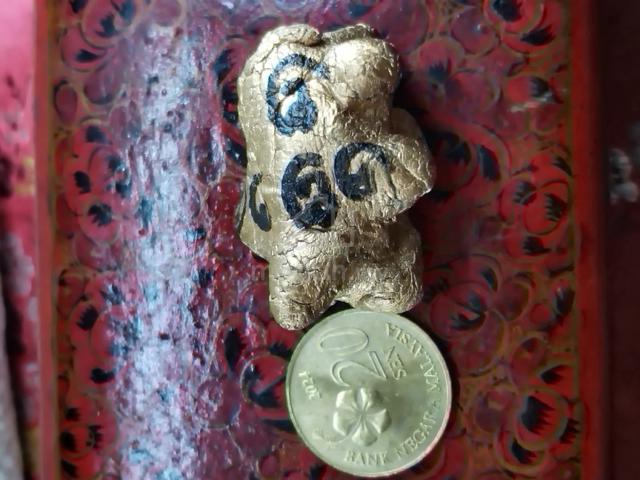 whu tha nu wealth - photo 2 of 6