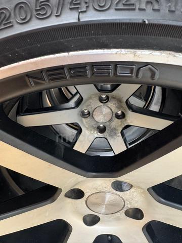 Tyre with Rim - photo 3 of 6