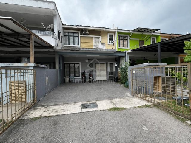 [FACING EMPTY] 2 Sty Terrace House, Camelia, Botania, Saujana Rawang 1