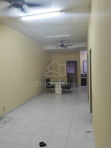 Bandar Putera 2 Klang 1 Sty House Below Market Value Full Loan Allowed 1