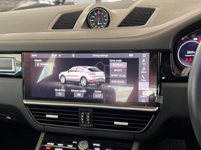 2022 Porsche Cayenne Coupe 4.0 GTS Bose Sound - 5