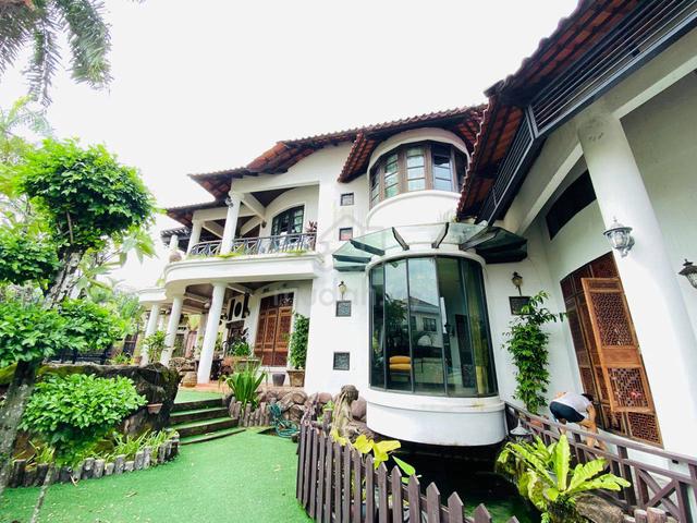 Balinese 3 Storey Bungalow Tropicana Golf Country Resort Petaling Jaya 1