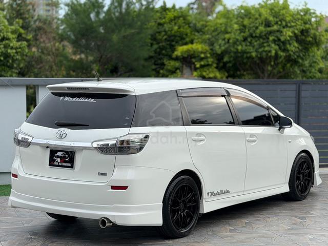 2009 Toyota WISH 1.8 X TIPRONIC (A) SATU OWNER - 4