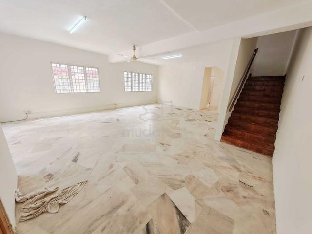 End Lot 2 Storey Terrace for Sale Saujana Puchong 22x75 Bukit Puchong 1