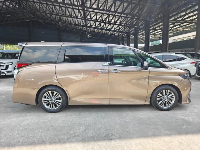 2025 Toyota ALPHARD 2.5 5A S/R JBL H/Theatre 4Cam - 5